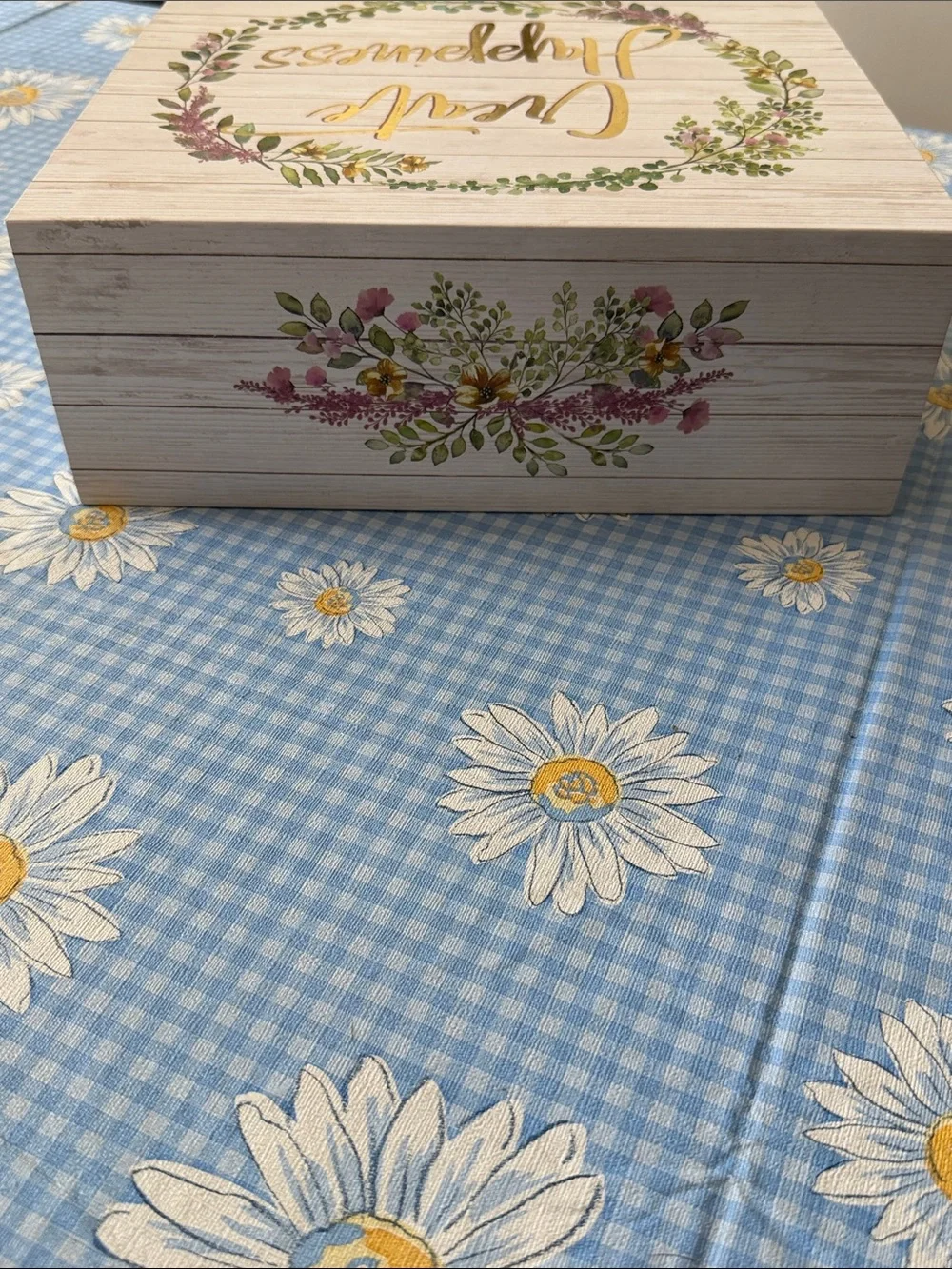 NWT~Ashland Large Magnetic Closure Decorative Floral Box